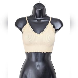 Forever 21 Cropped Camisole (Juniors M)